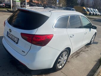 Kia ceed sw - 6