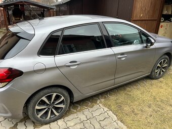 Citroen C4 - 6