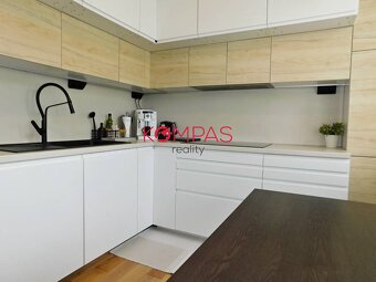 NOVÁ CENA NA LUXUSNÝ, VEĽKÝ 4-IZB. BYT KOMPL. ZARIADENÝ S BA - 6