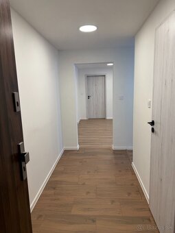 Na prenájom 3 izbový byt s balkónom v Handlovej - 6