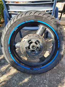 Predám diely na motocykel Suzuki Bandit 600 - 6