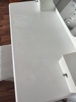 Toaletný stolík - 6