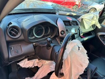 Rozpredám na diely Toyota Rav4 III 2.2 D 2AD-FTV - 6