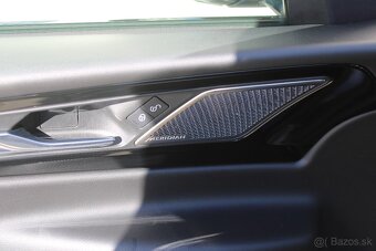 Jaguar XE 2.0D I4 R-Dyn SE AWD AT - 6