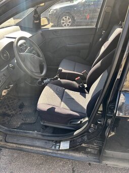 Hyundai Getz 1.1i 49kW, r.v. 2007, 83 000 km, benzín, čierna - 6