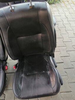 Suzuki Grand Vitara interiér, sedačky Gv - 6
