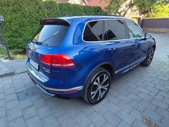 Touareg II Facelift R-line 3.0 TDI - 6