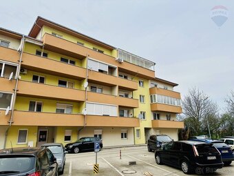 PRENÁJOM: 3IZBOVÝ KOMPLETNE ZARIADENÝ BYT - ZÁHRADNÍCKA UL. - 6