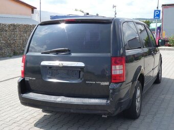 Chrysler Grand Voyager 2.8 CRD NA OPRAVU NEBO ND - 6