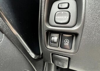 Peugeot 108 1.0i KLIMATIZACE TEMPOMAT ALU benzín manuál - 6