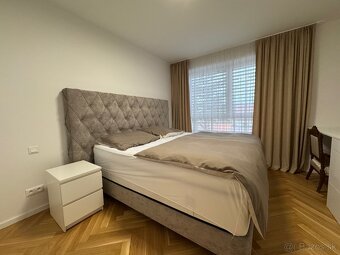Moderne riešená novostvba bytu v CENTRE - 6