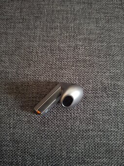 Samsung galaxy buds 3 - 6