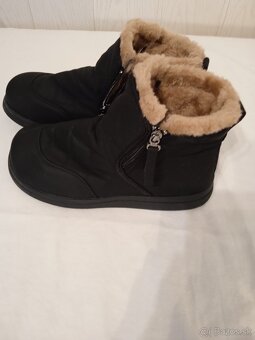 Predám krabicu rôznych vecí. - 6