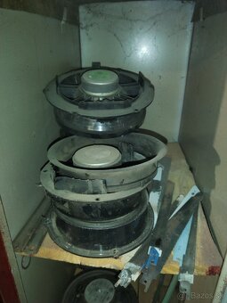 Predám autorádiá aj repro - 6