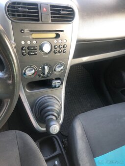 Suzuki splash 2011 - 6