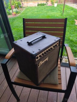 Predám combo Ibanez - 6
