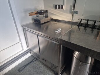 Foodtruck - skoro nový - 6