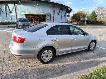 Volkswagen Jetta sedan 1.6 TDI, Diesel - 6
