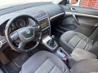ŠKODA OCTAVIA KOMBI 2011 TDI BEZ KOROZE - 6