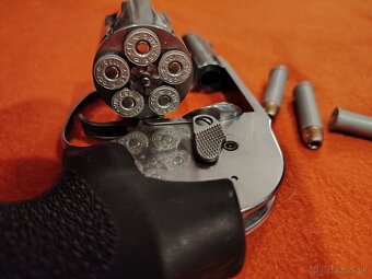 S&W mod.649 Bodyguard / .357 Magnum - 6
