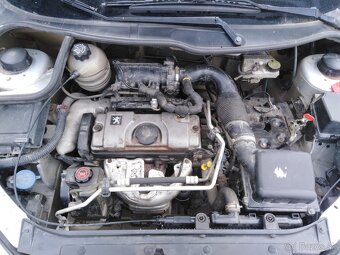 Peugeot 206 1.1 44kW - 6