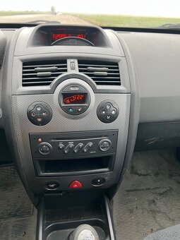 Renault Megane 1,6 benzín r.v.2003 - 6