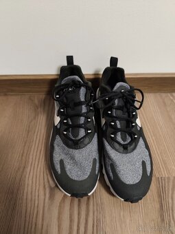 Nike Air Max 270 React 42 - čierne tenisky - 6