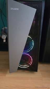 Herný PC – Ryzen 5 / RX 5700 / 32GB RAM / SSD 1TB – Windows - 6
