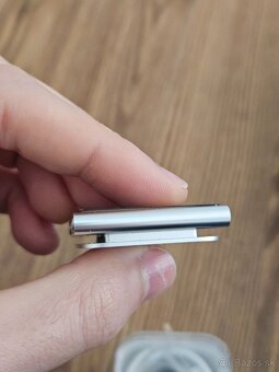 Ipod nano 8gb - 6