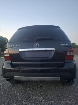 Mercedes ML w164 320 - 6