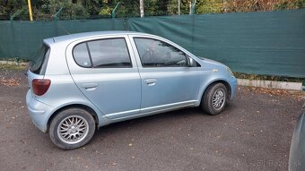 toyota yaris - 6
