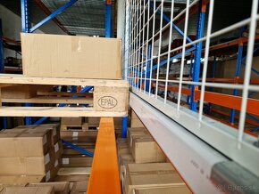 Paletový doraz na Regál. - 6