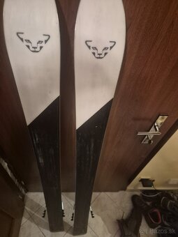 Dynafit blacklight 95 dĺ. 165cm+DynafitSTrot.14 pásy orig. - 6