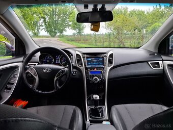 Hyundai i30 1.6i CRDI 94kw r.2013 - 6