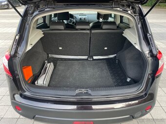 Nissan Qashqai 2.0 dCi Tekna 4x4 - 6