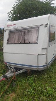 KARAVAN Defleffs Rondo nosič kol, předstan, spaní 4/5 - 6