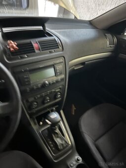 Rozpredam škoda octavia 2 1.9tdi 77kw - 6