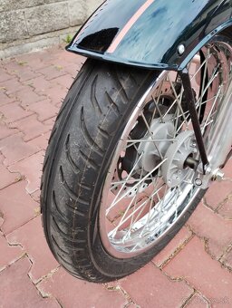 ROYAL ENFIELD CLASSIC 350 - 6