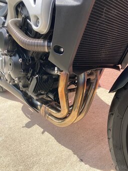 Suzuki GSR 600 - 6