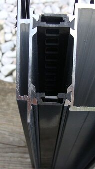 Prodám nové hliníkové dveře .Belgický profil. Aliplast - 6