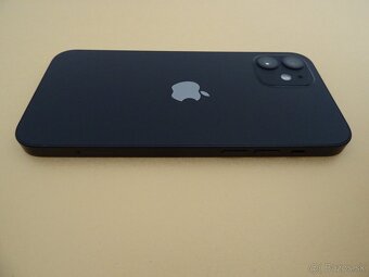 iPhone 12 64GB BLACK - ZÁRUKA 1 ROK - PERFEKTNÝ STAV - 6