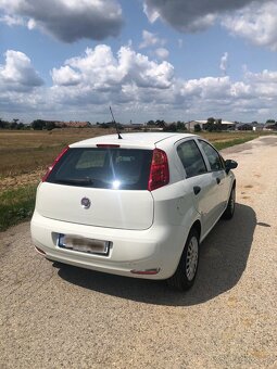 Fiat Punto 2018 - 6