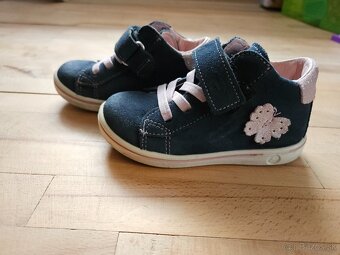 Topánky veľ. 23, 2x - 6