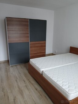 Prenájom 1. izbový byt - 6