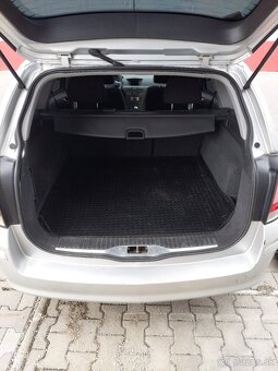 Opel Astra H Combi LPG - 6