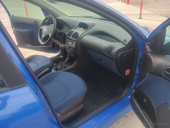 Peugeot 206 - 6