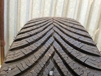 Originálna zimná sada VW - 5x112 r16 + Michelin 205/60 r16 - 6