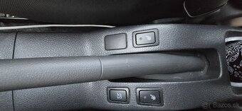 Suzuki SX4 sedan - 6