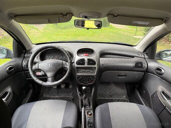 Peugeot 206 - 6