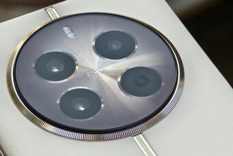 Smartfón Realme 12 Pro+ 5G (12GB RAM, 512GB ROM), béžová - 6